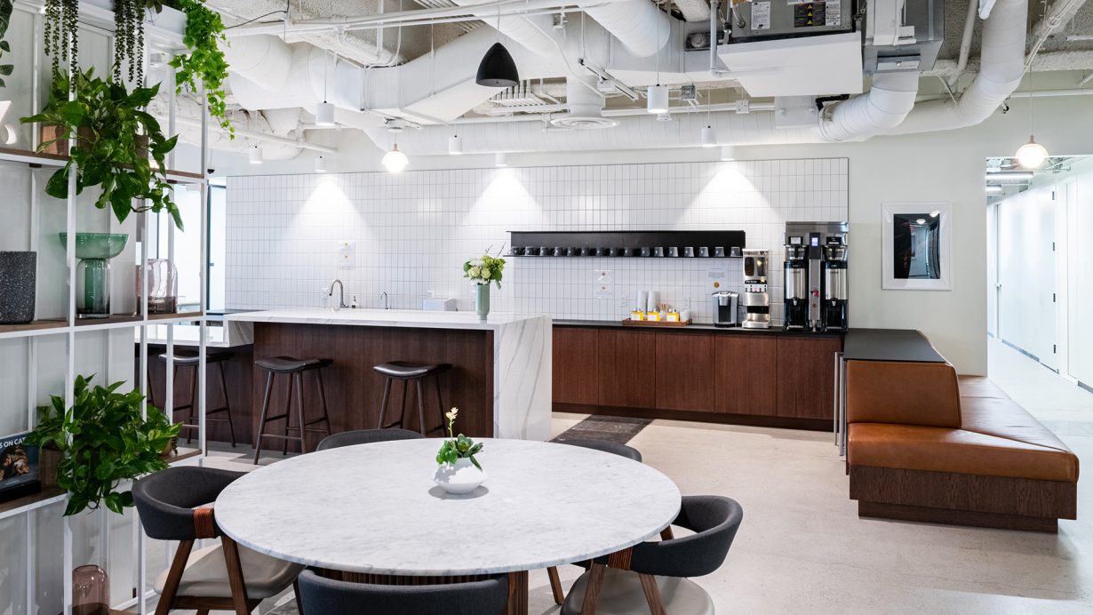 Breakfast, coffee, and afternoon snacks are all complimentary.