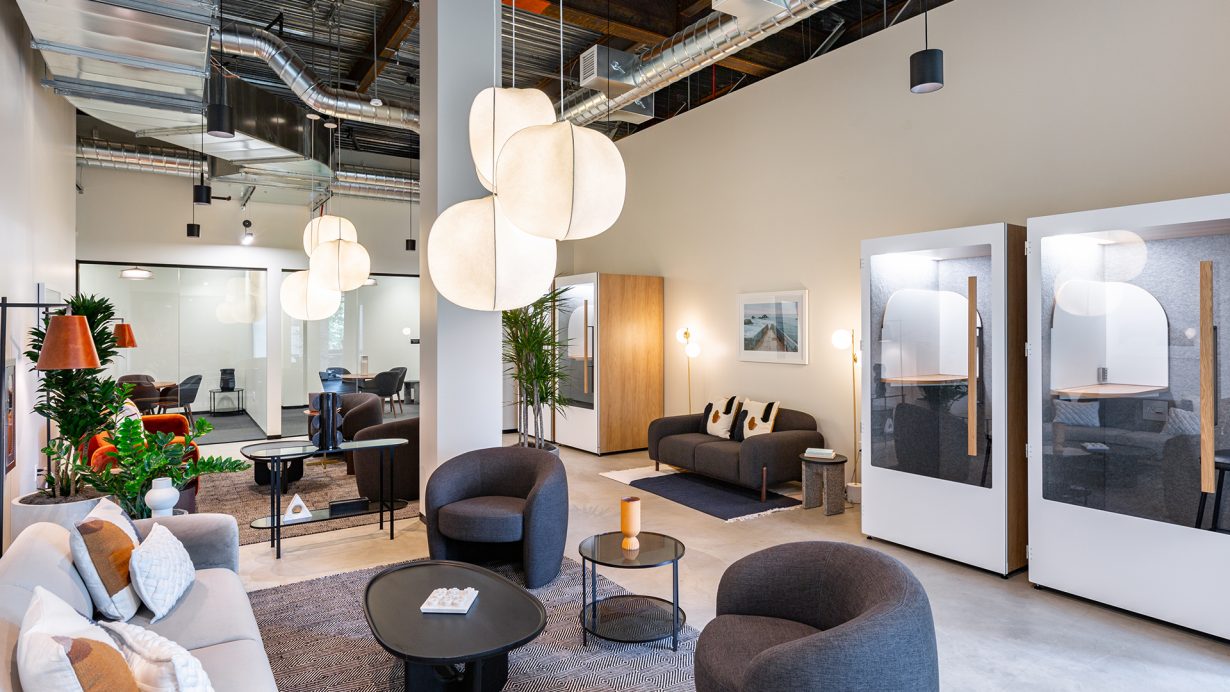 Phone booths provide Industrious members with a soundproof place to focus or take calls.