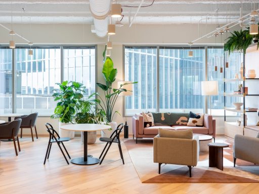 This Industrious location sits downtown in the city’s Theater District.