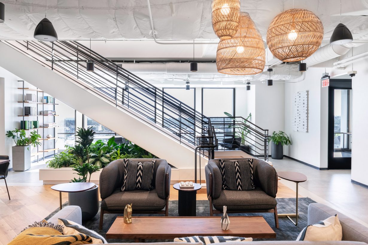 Common spaces have seating areas and arrangements for casual meetings or a midday break.