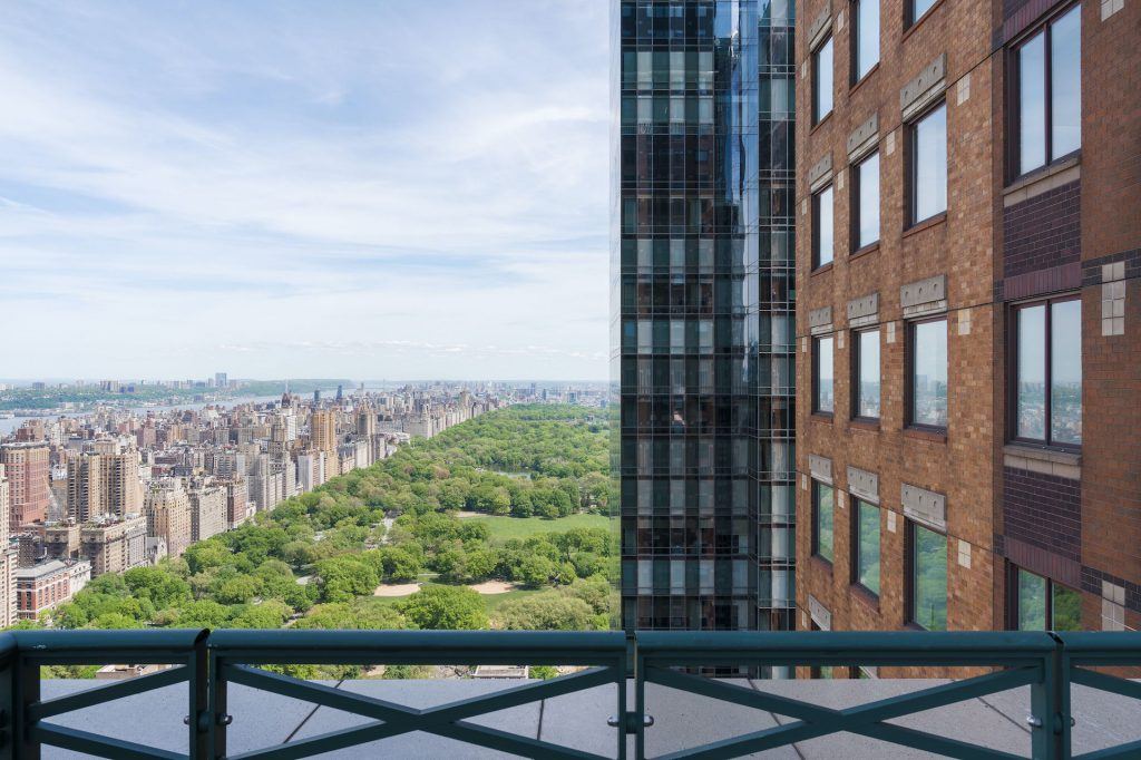Hybrid work is growing the fastest in New York City.