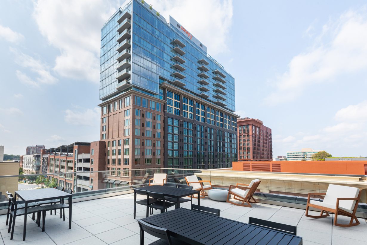 Members take a break or work under the sun on the location’s outdoor terrace.