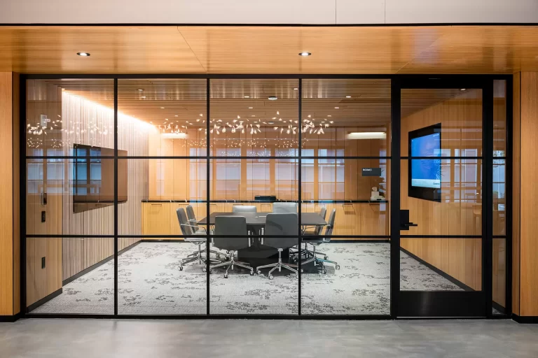 135 W 50th Street Rockefeller Center New York City New York USA Meeting office space by Industrious