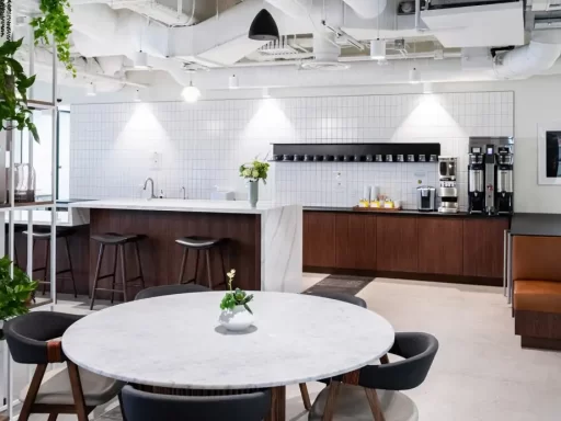 444 South Flower Street Bunker Hill Los Angeles California USA coworking & shared office space by Industrious