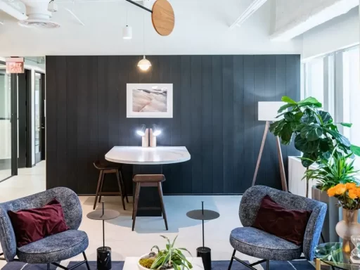 444 South Flower Street Bunker Hill Los Angeles California USA coworking & shared office space by Industrious