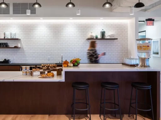 500 N Brand Boulevard Downtown Glendale Los Angeles California USA coworking & shared office space by Industrious
