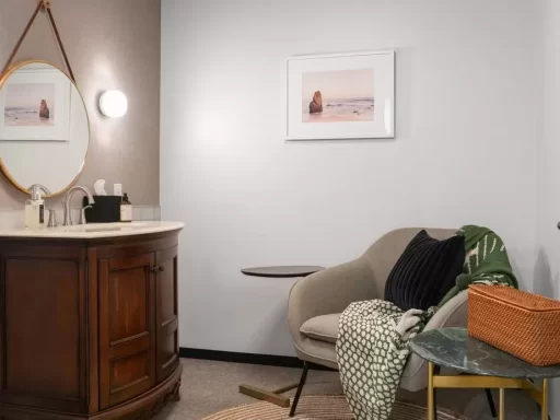 875 N High Street Short North Columbus Ohio USA coworking & shared office space by Industrious