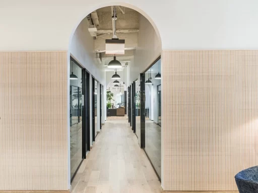 901 Market Street Fashion District Philadelphia Pennsylvania USA coworking & shared office space by Industrious