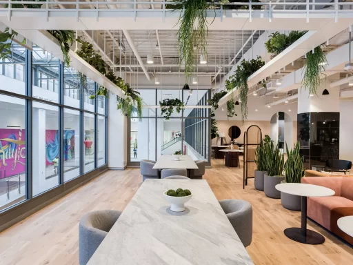 901 Market Street Fashion District Philadelphia Pennsylvania USA coworking & shared office space by Industrious