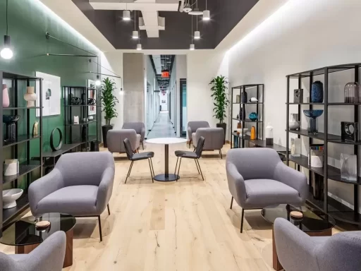 910 S Pearl Expressway Farmers Market Dallas Texas USA coworking & shared office space by Industrious