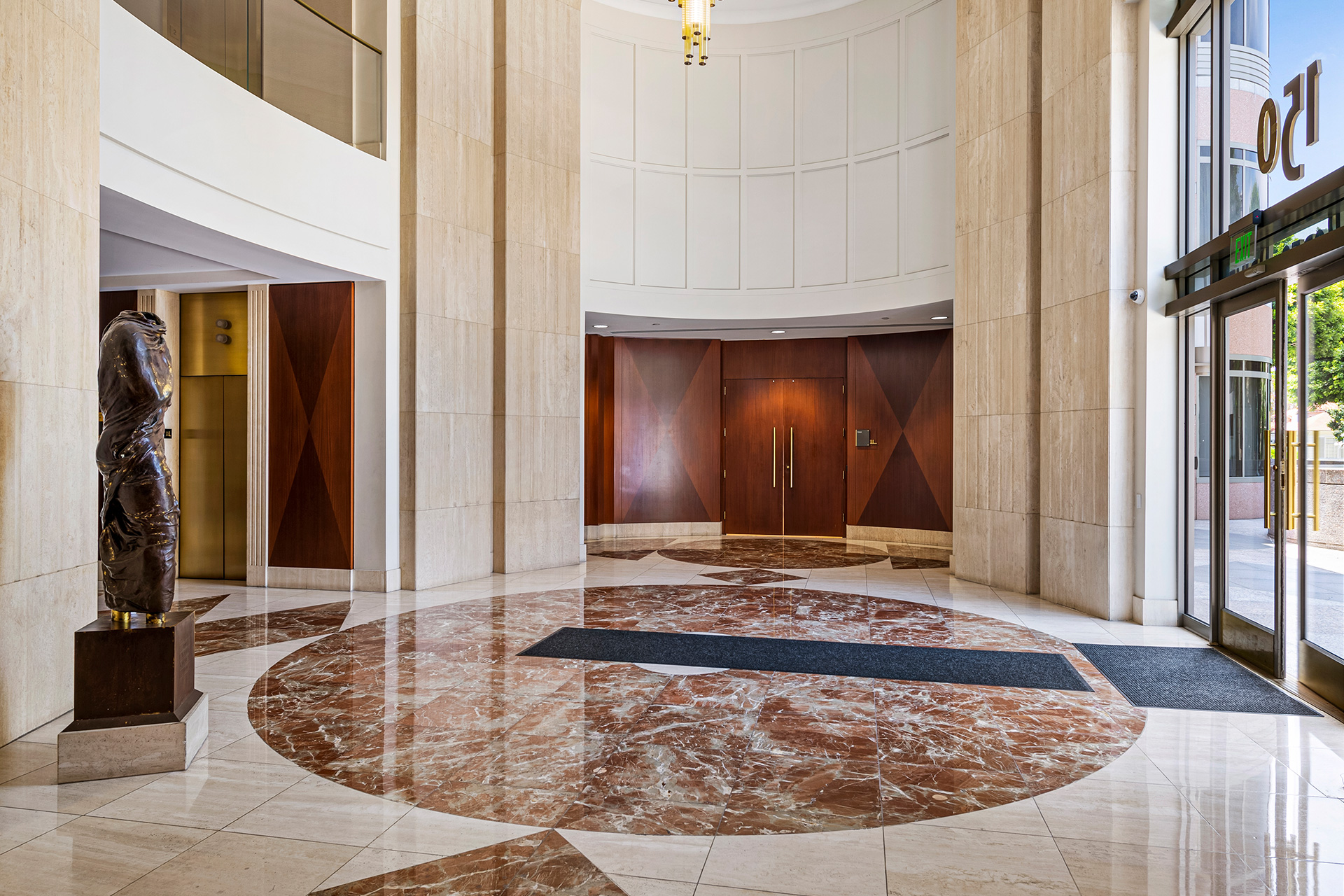 Inside Look: Beverly Hills | Industrious Office